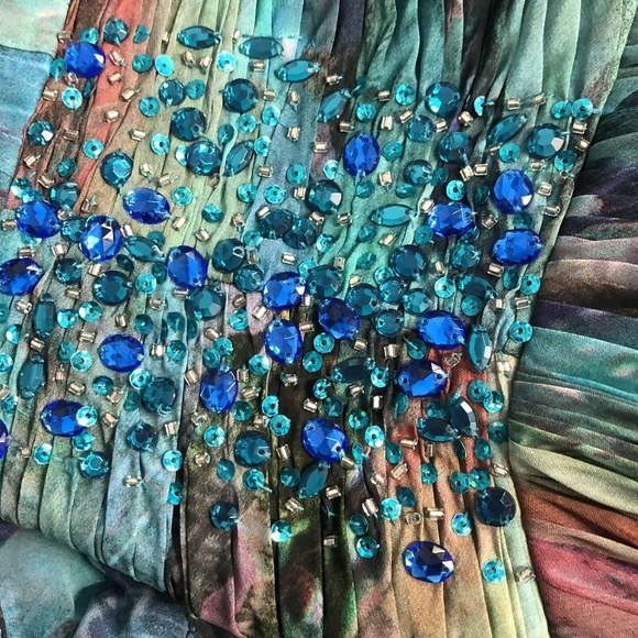 Cache Chiffon Rhinestone Ruffled Flutter Dress - Picture 4 of 8